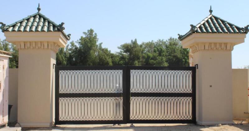 Metal Gates