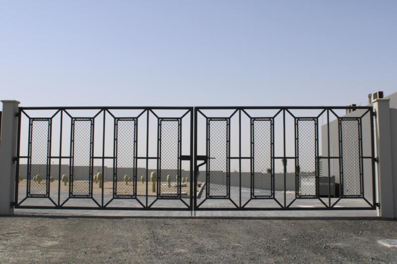  Metal Gates